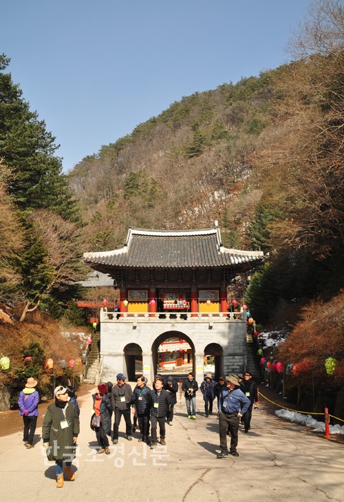 [포토뉴스] 남한강과 어우러진 단양팔경에 취하다. < 답사 < 환경생태·문화 < 기사본문 - Landscape Times [포토뉴스] 남한강과  어우러진... 