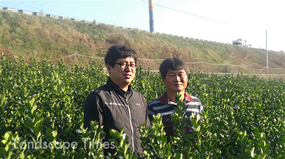 사진 왼쪽부터 박세범 트리디비 대표, 전종현 창성농원 대표 [사진제공: 트리디비]