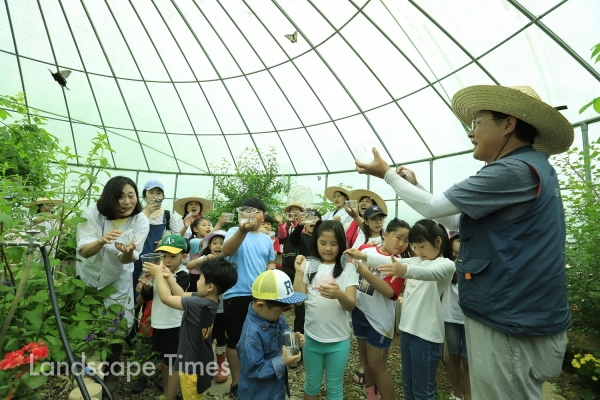 시흥시가 '제4회 도시농업한마당'을 오는 9일까지 개최한다.